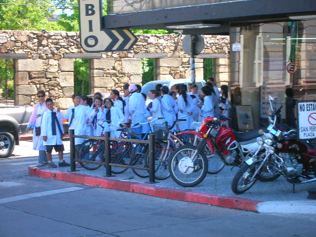 Uruguay school uniform